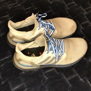 Adidas ISS Ultraboost 20 size 9 mens